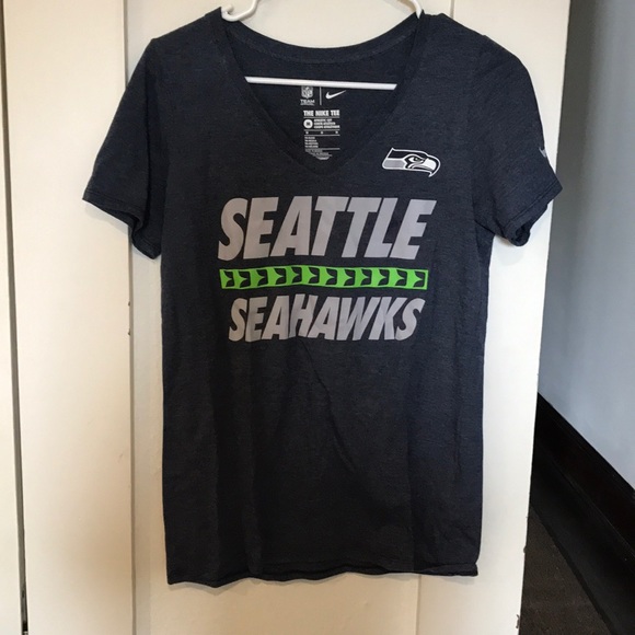Nike Tops - Seahawks shirt